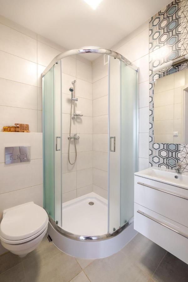 ボボリン Zlociste Zacisze Bed & Breakfast エクステリア 写真